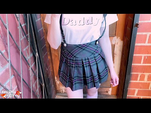 ❤️ Schoolgirl nyedot kontol rumiyin lan jancok tinimbang kelas. Saru rusia ing pornojv.moresexmovies.ru ❌