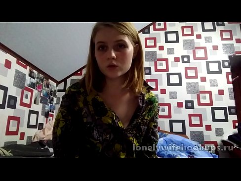 ❤️ Mahasiswa pirang enom saka Rusia seneng kontol sing luwih gedhe. Saru rusia ing pornojv.moresexmovies.ru ❌